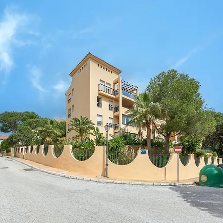 Splendid 3-br Just 3 Minutes From The * Marbella