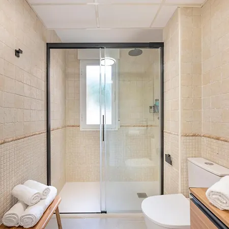 Splendid 3-br Just 3 Minutes From The Apartment Marbella