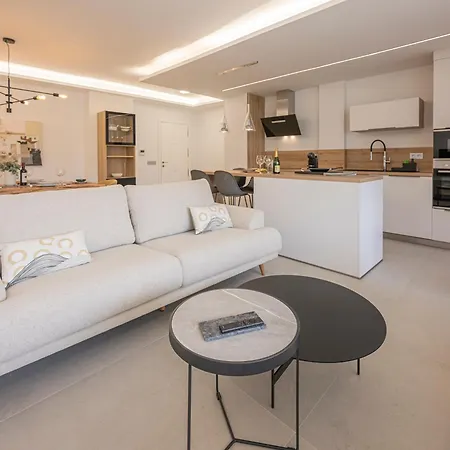 Splendid 3-br Just 3 Minutes From The * Marbella