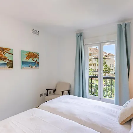 Splendid 3-br Just 3 Minutes From The * Marbella