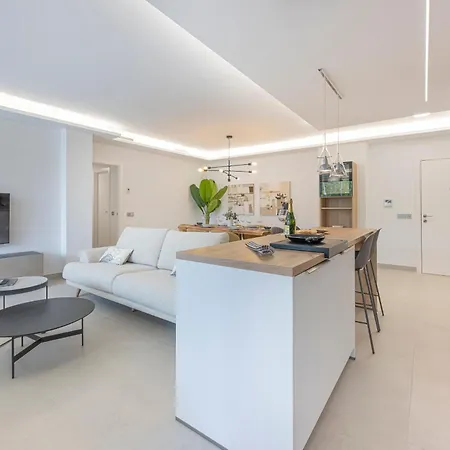 Splendid 3-br Just 3 Minutes From The Marbella